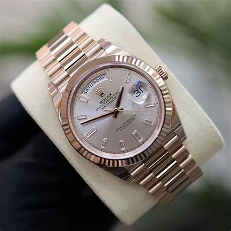 2018 rolex day-date 40mm rose gold sundust 10 baguette dial|rolex sundust dial.